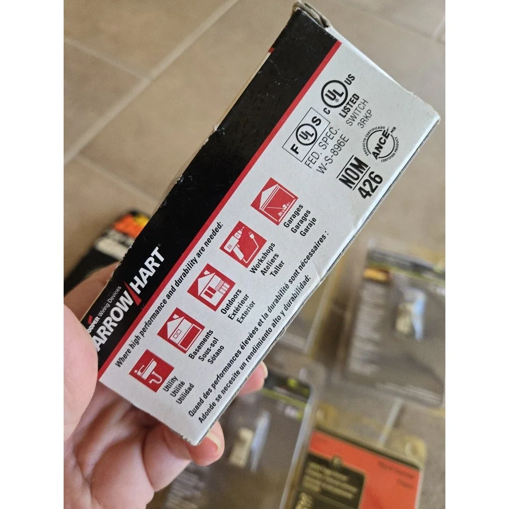 4 600W Incandescent 3 Way Toggle Dimmer Round Switch Lot NIP Unopened